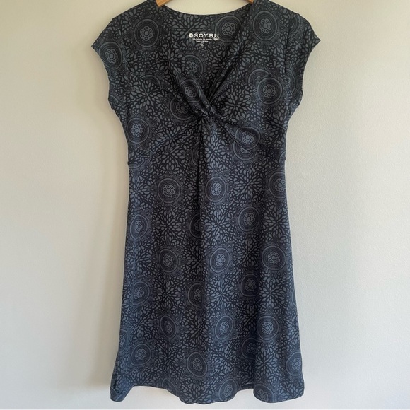 Soybu Dresses & Skirts - Soybu Sport Women's Athletic Dress Black & Gray Patterned Dress Size Small
